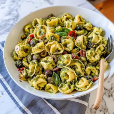 Pesto Tortellini Pasta Salad